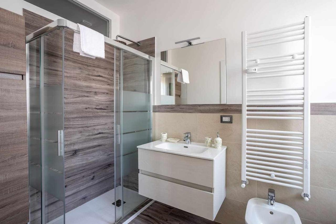 - Parking And Comfort - Spacious Up To 8 Pax Apartment *